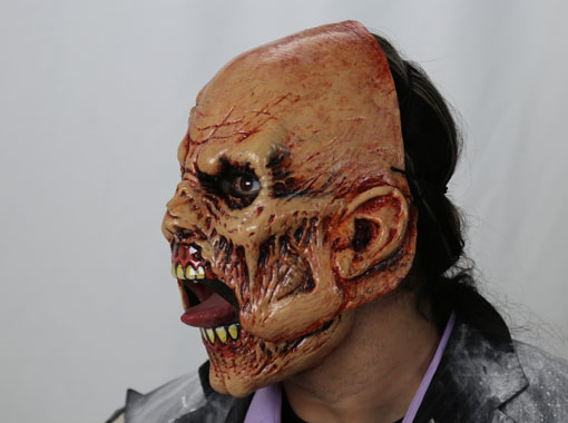 zombie halloween mask with movable jaw